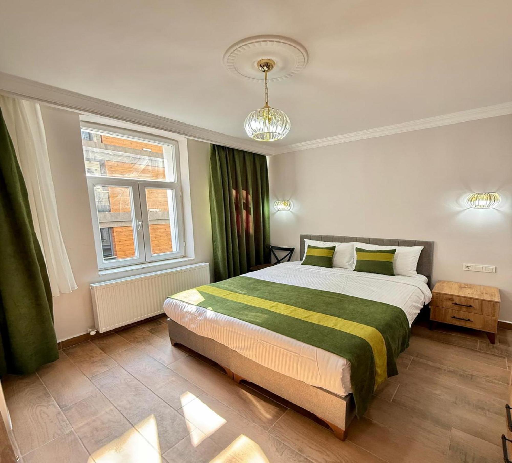 My Home Taksim Istanboel Buitenkant foto